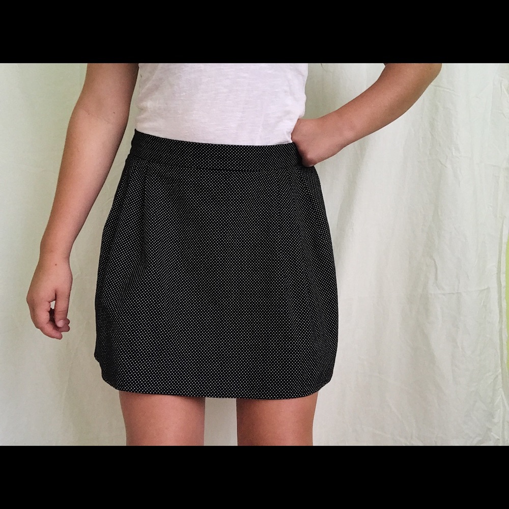 || OLD NAVY SKIRT ||